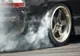 Curier prins în timp ce făcea drifturi cu mașina firmei, într-un sens giratoriu din Cluj. Amenda uriașă primită (VIDEO)