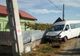 FOTO | Accident în Răscruci! Un microbuz a intrat în gardul unei case