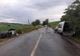 FOTO | Accident rutier grav între localitățile Viișoara și Triteni Colonie! Impact între un microbuz și o mașină