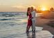 Sporește aroma pasiunii într-o seară romantică! – Ce parfumuri de lux cresc atractivitatea în cuplu?